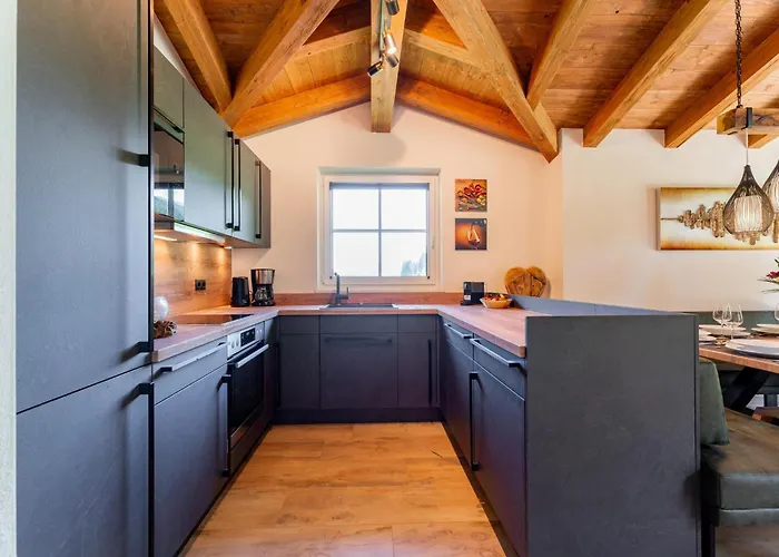 Felsener Wald Wald im Pinzgau