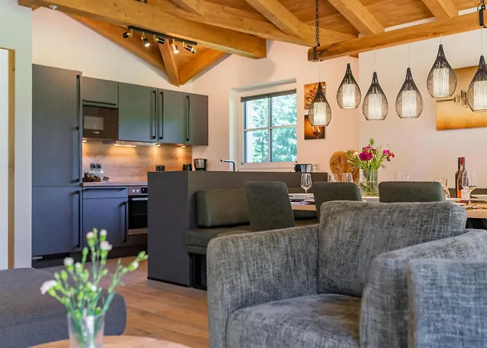 Felsener Wald Wald im Pinzgau